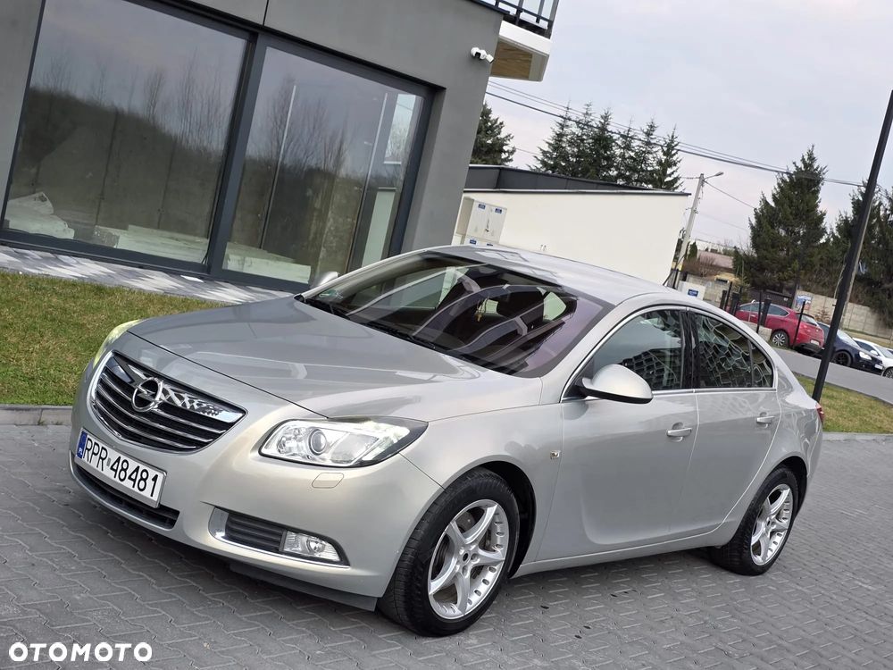 Opel Insignia - 18
