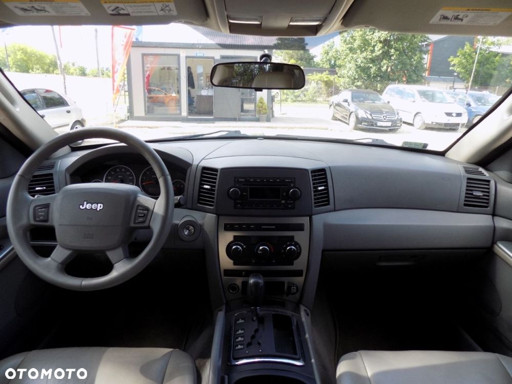 Jeep Grand Cherokee - 5