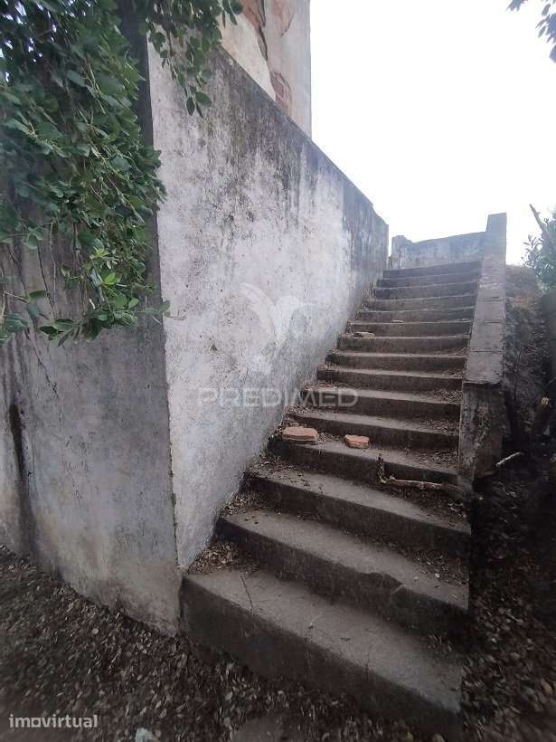 Terreno com Casa Antigo - Grande imagem: 3/9