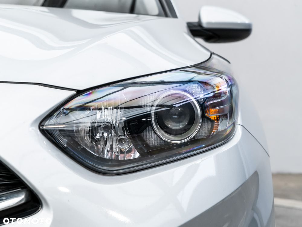 Kia Ceed 1.5 T-GDI M DCT - 9