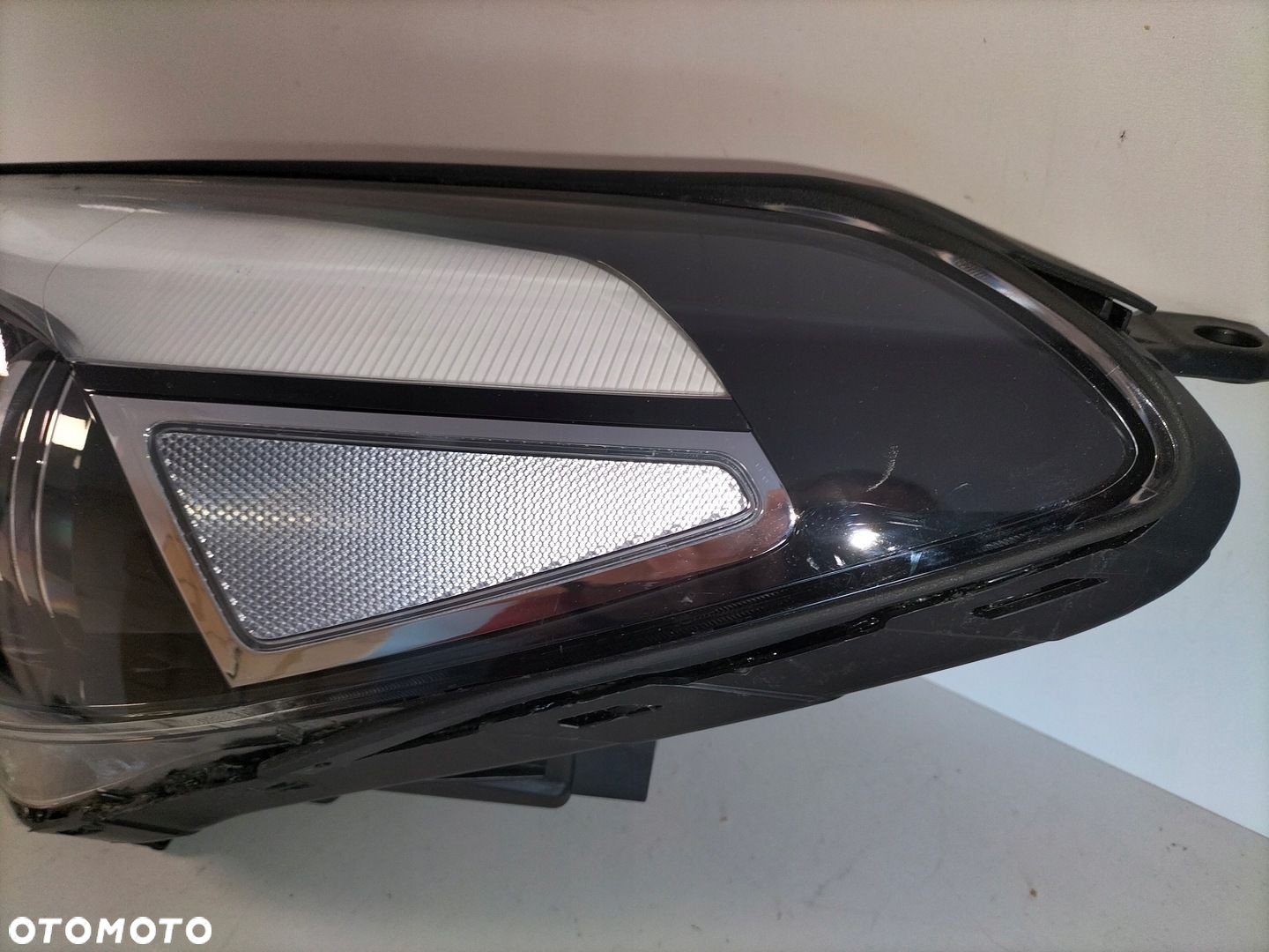 Lampa przednia reflektor lewa HYUNDAI TUCSON III 15-18 - 4