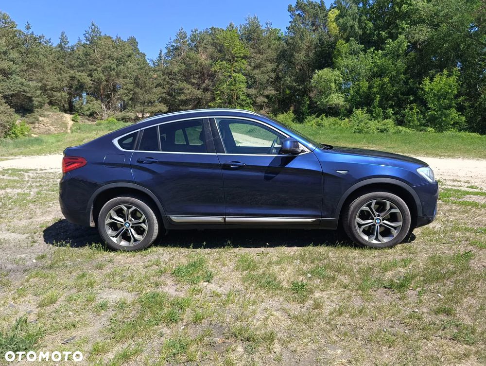 BMW X4 xDrive20d xLine - 3