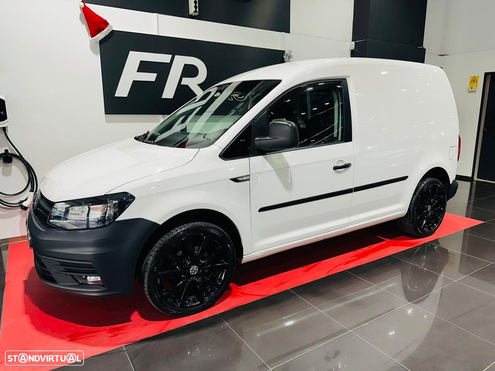 VW Caddy 2.0 TDI (5L) DSG - 4