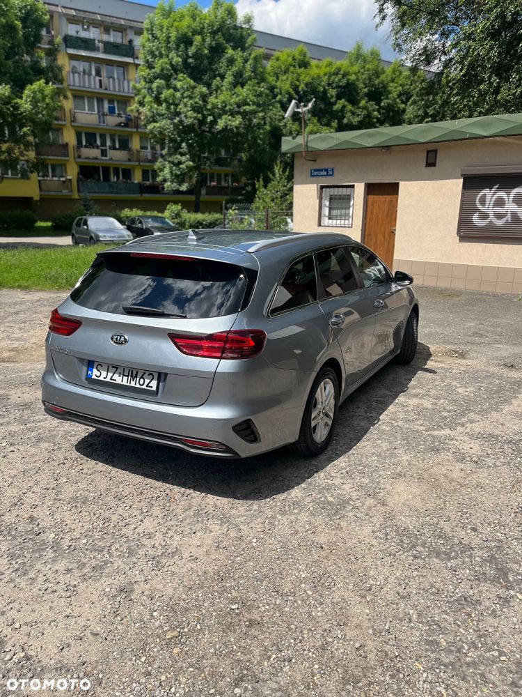 Kia Ceed 1.4 T-GDI L Business Line - 4