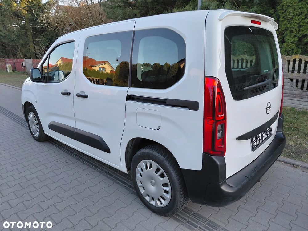 Opel Combo 1.5 D Start/Stop - 8