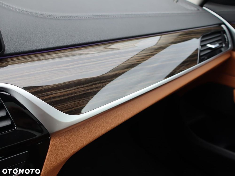 BMW 6GT 620d xDrive Luxury Line - 16