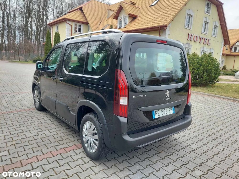 Peugeot Rifter - 3
