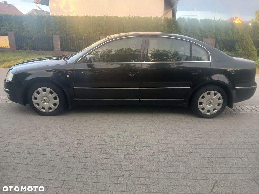 Skoda Superb 2.0 TDI DPF Platinum - 2
