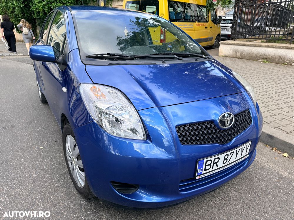 Toyota Yaris 1.4 D-4D Sol - 1