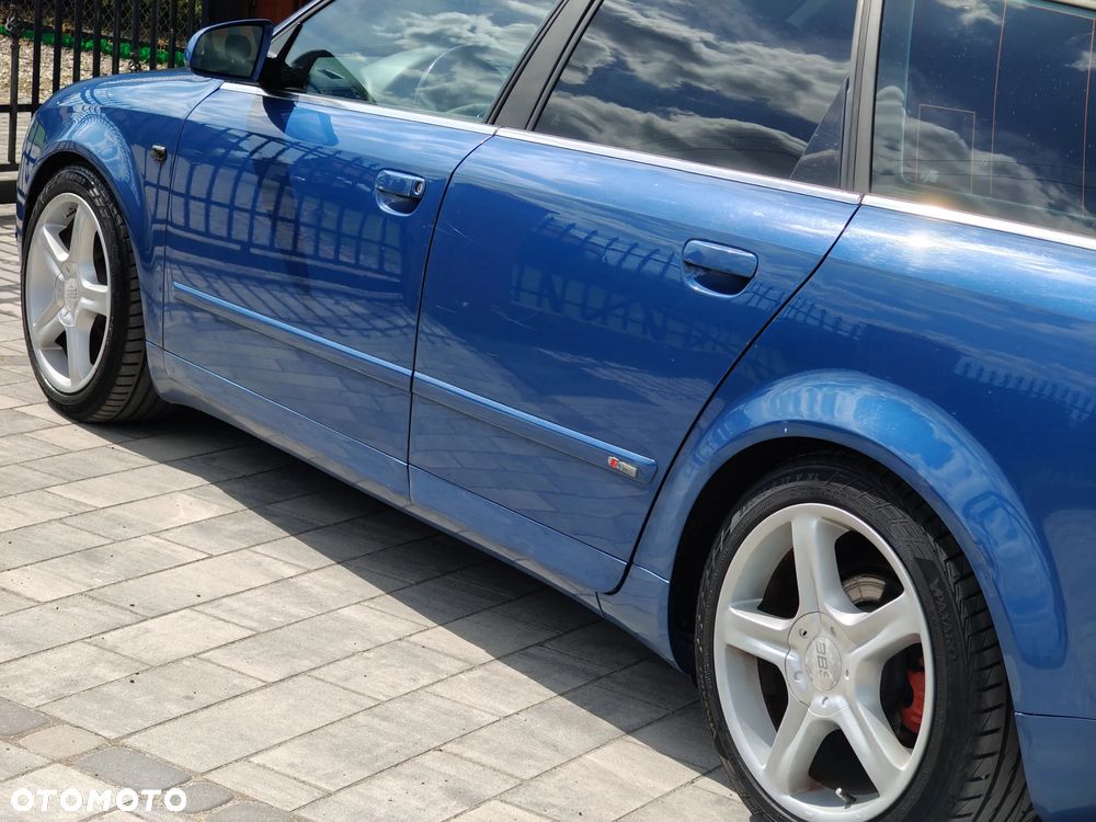 Audi A4 Avant - 10