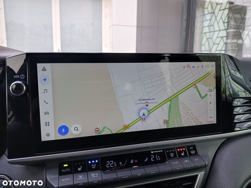 Toyota Camry - 15