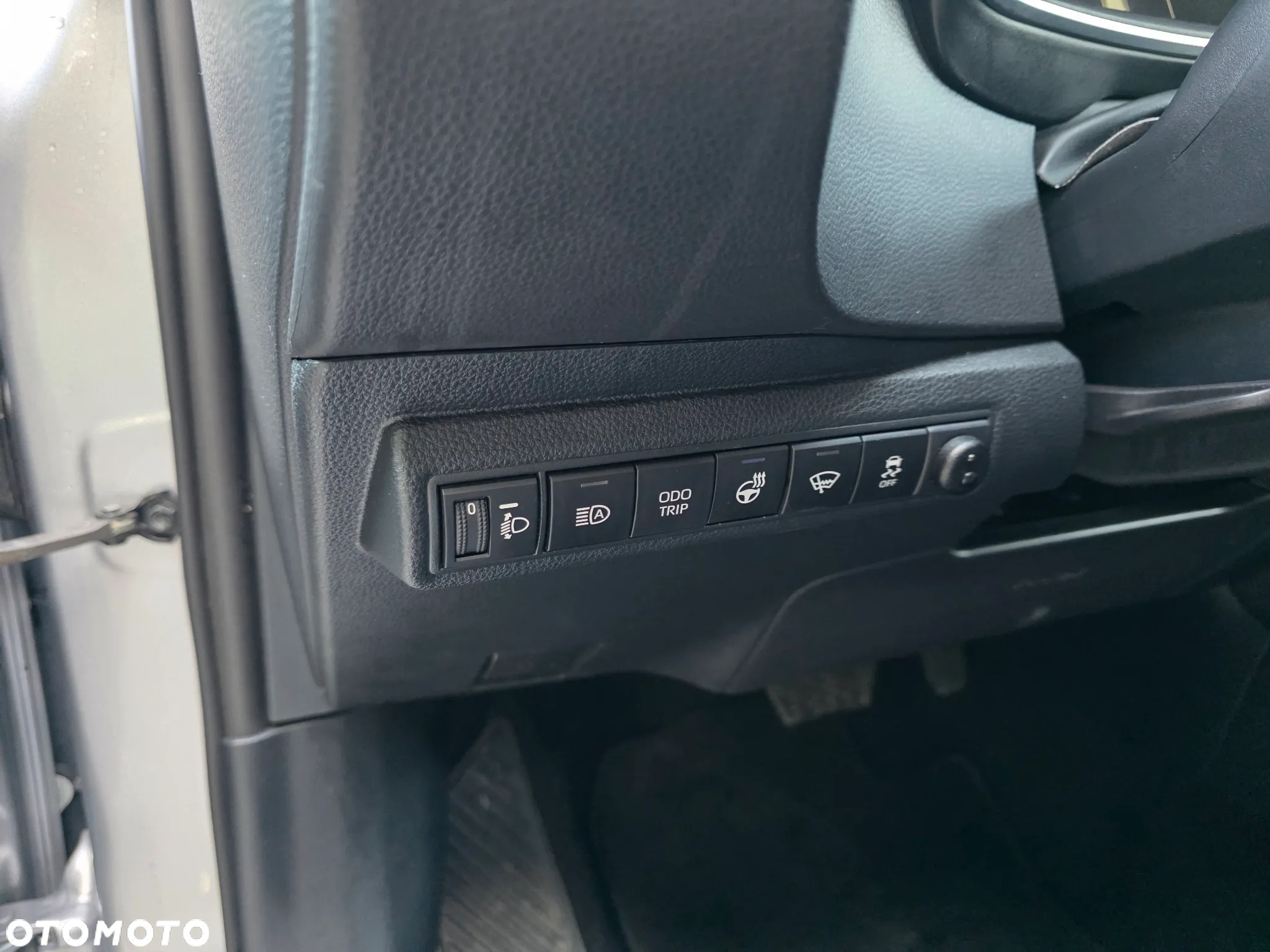 Toyota Corolla 1.8 Hybrid GPF GR Sport - 12