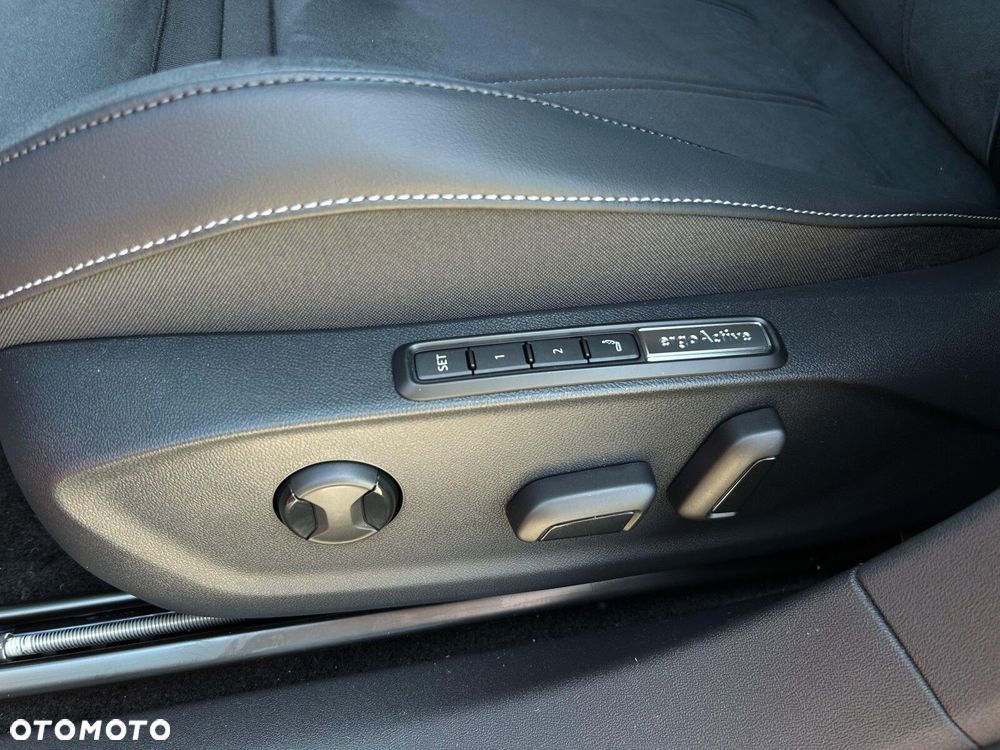 Volkswagen ID.7 77kWh Pro Plus - 31