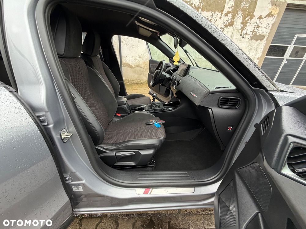 Citroën DS3 Crossback BlueHDi 110 PERFORMANCE LINE - 6