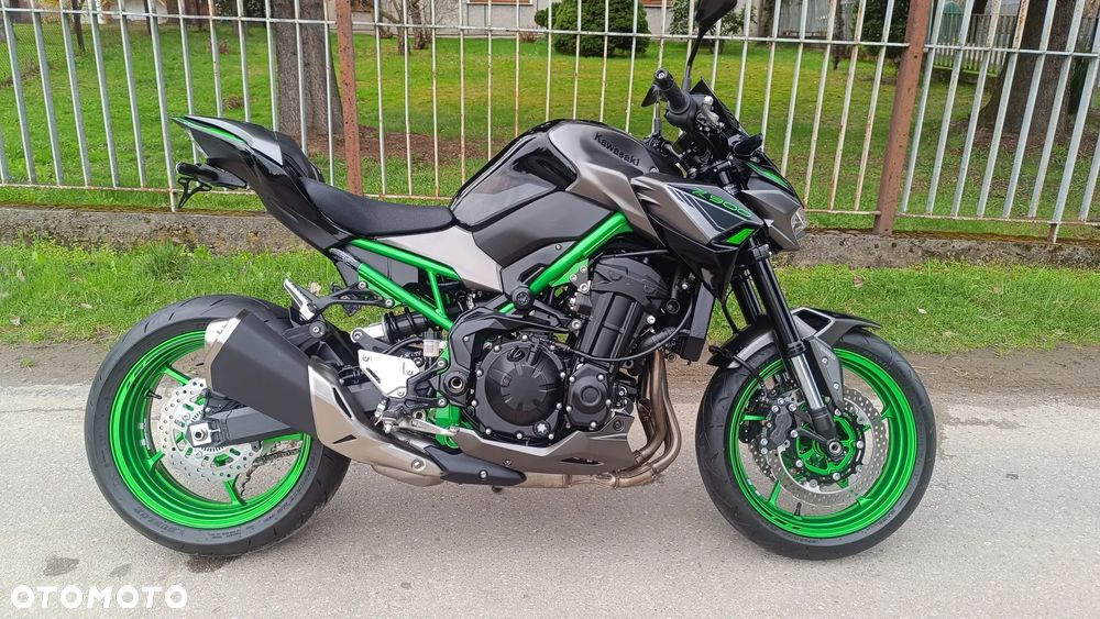 Kawasaki Z 900 - 10