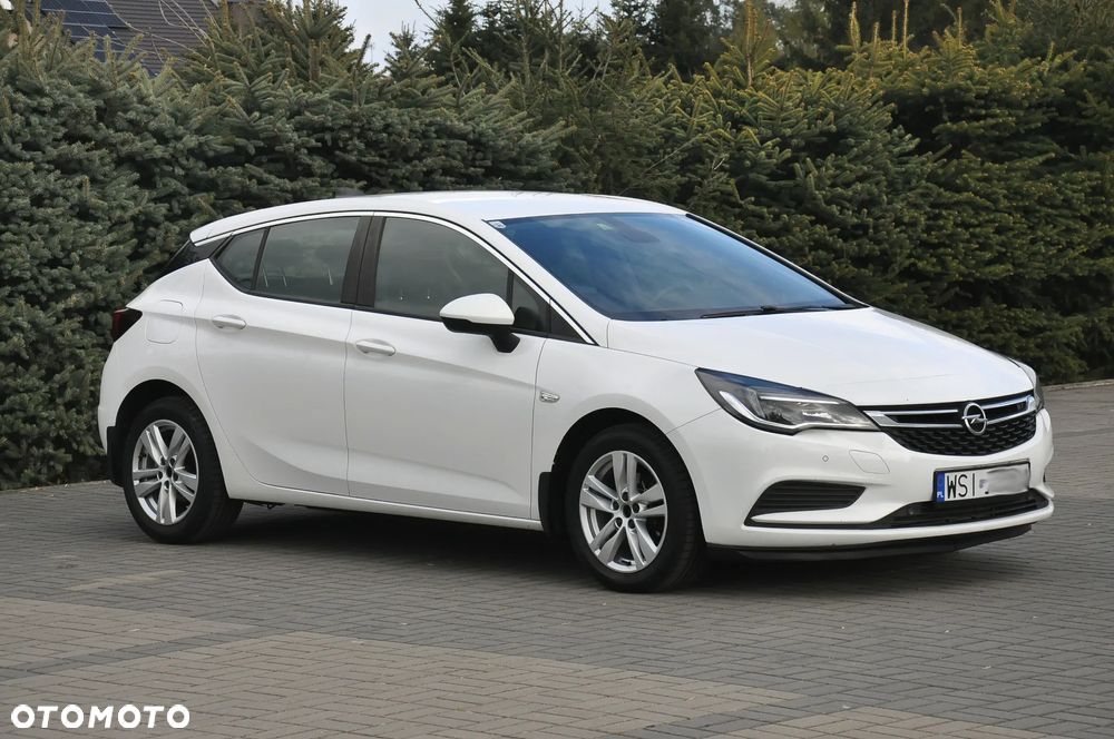 Opel Astra 1.6 D (CDTI) Edition - 9