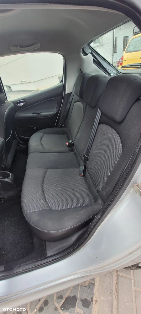 Peugeot 206 75 JBL - 30