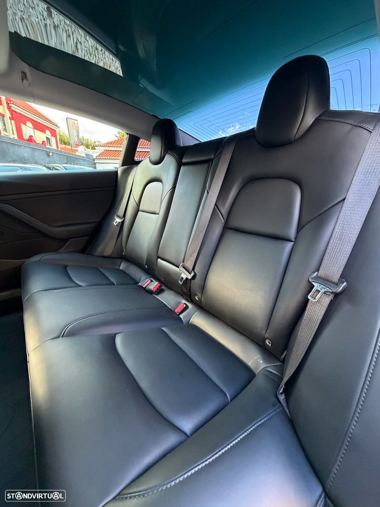 Tesla Model 3 Long Range AWD Dual Motor Performance - 12