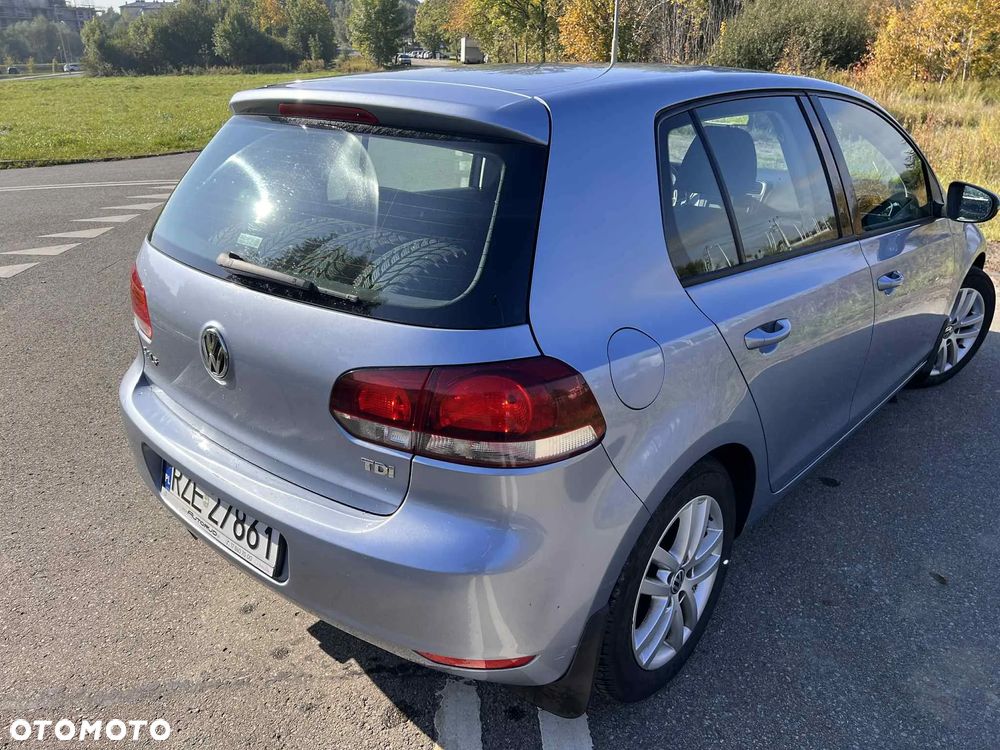 Volkswagen Golf VI 2.0 TDI Trendline - 26
