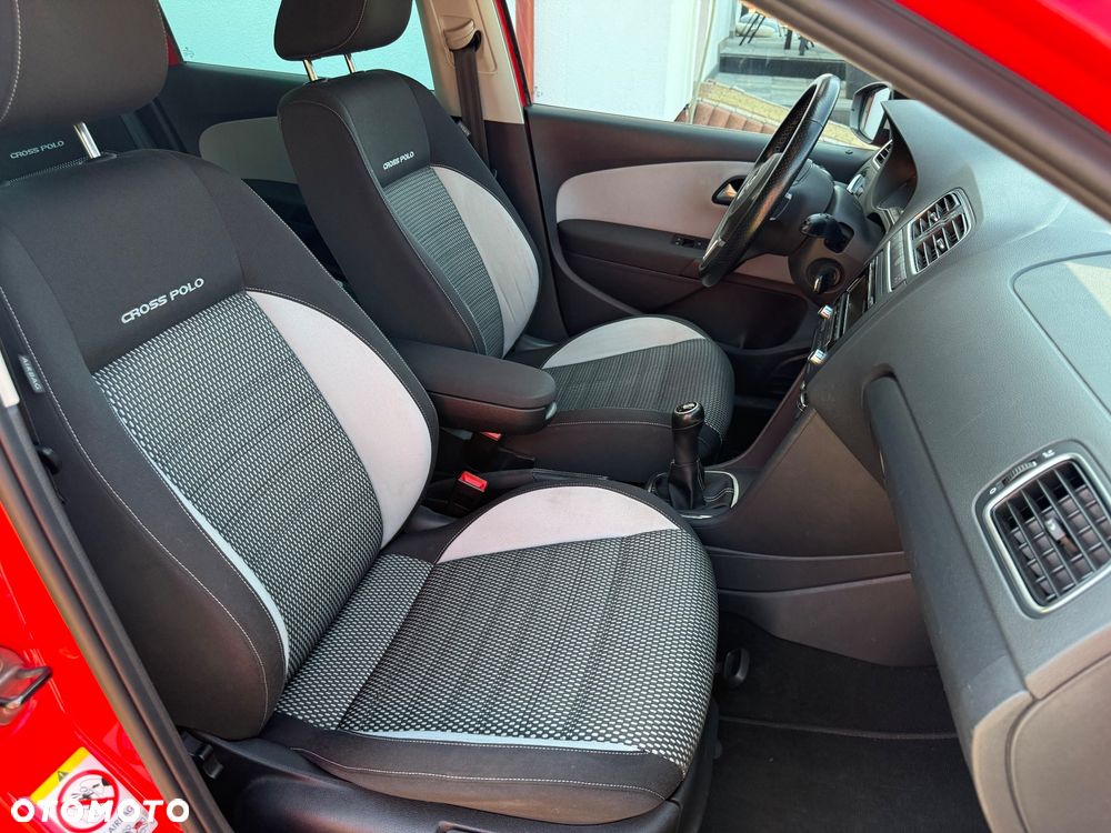 Volkswagen Polo Cross - 18
