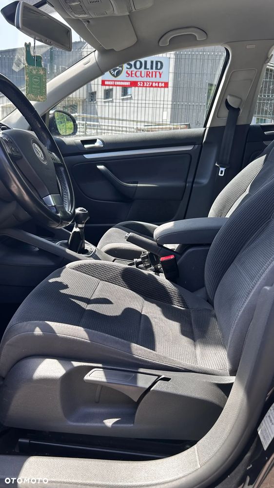 Volkswagen Jetta 1.9 TDI Comfortline - 20