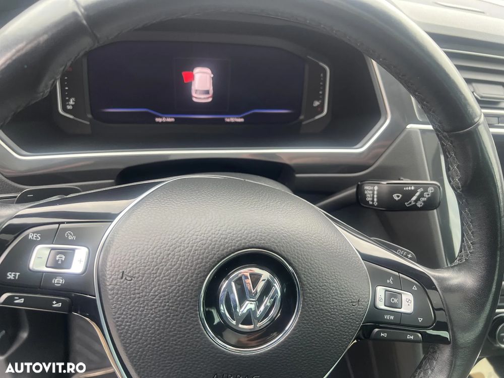 Volkswagen Tiguan 2.0 TDI SCR DSG Comfortline - 10
