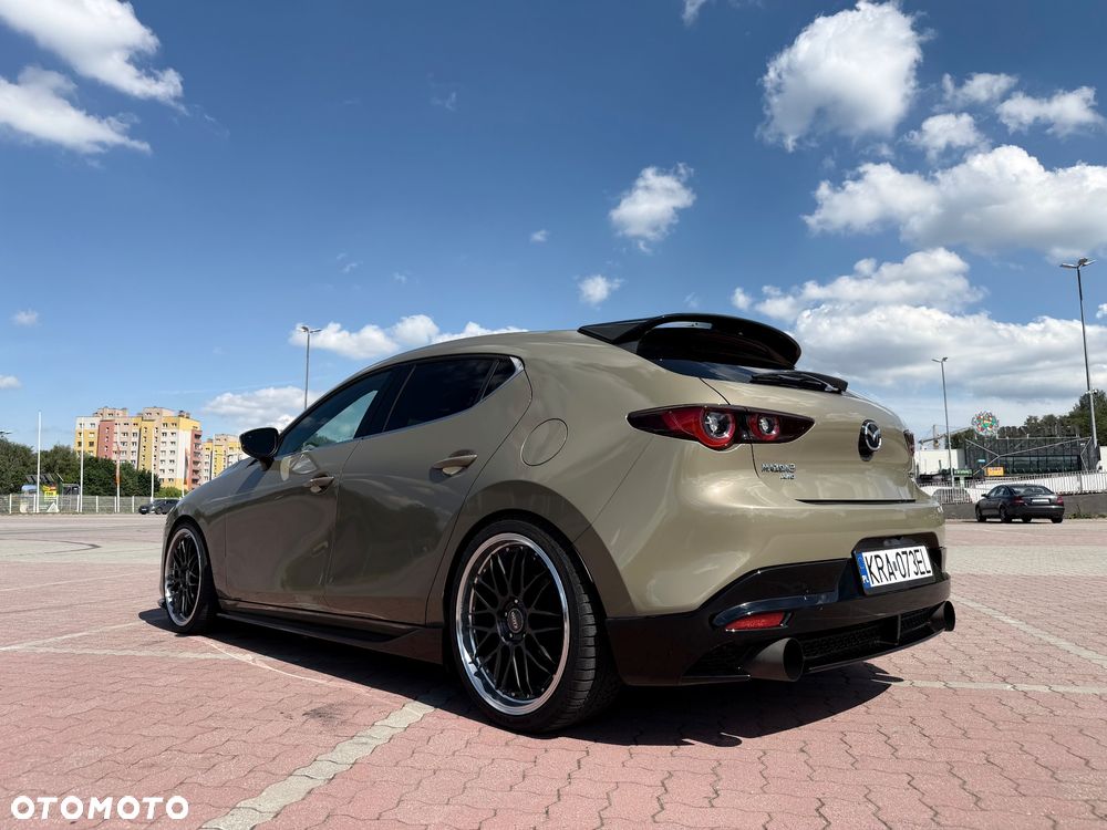 Mazda 3 - 9