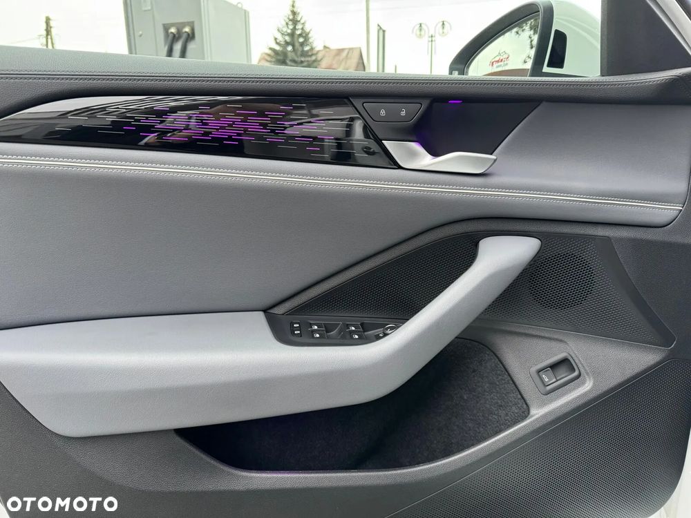 Volkswagen Passat 1.5 TSI EVO Elegance DSG - 29