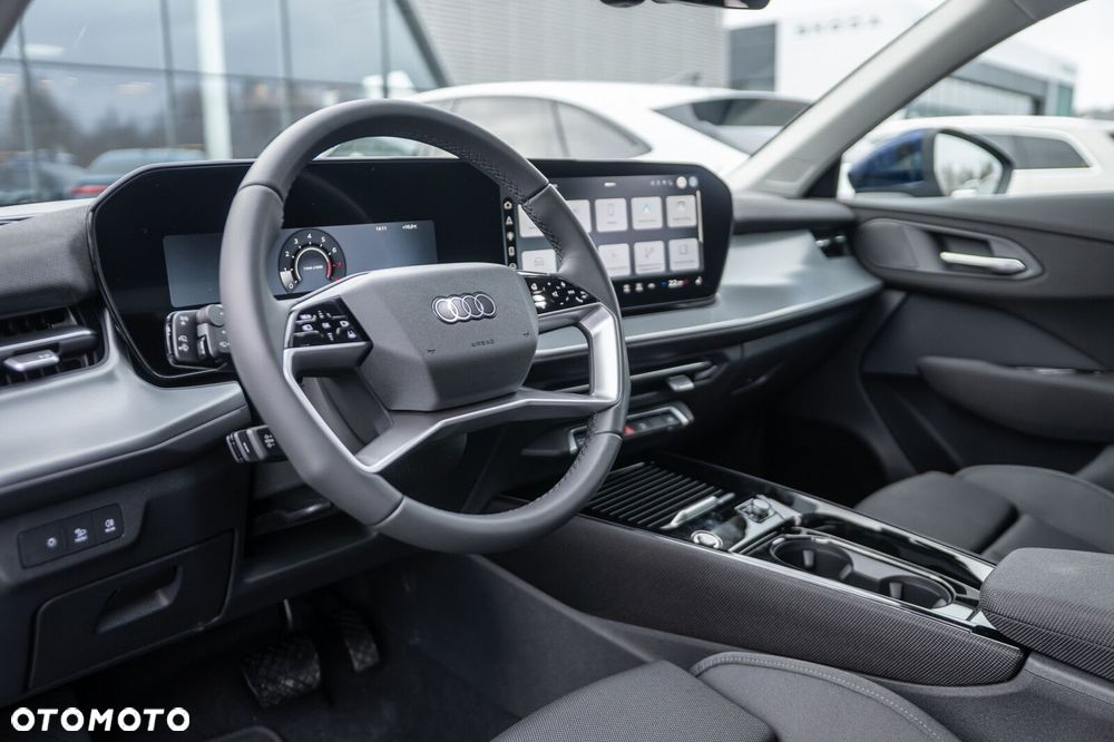 Audi Q3 Sportback - 13