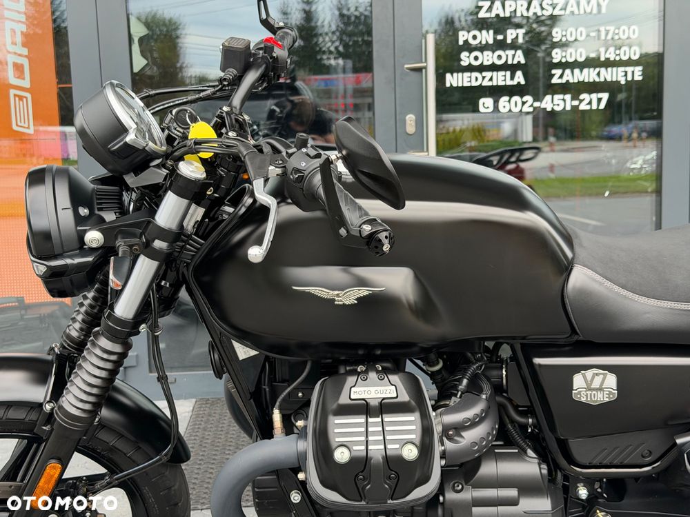 Moto Guzzi V7 - 34