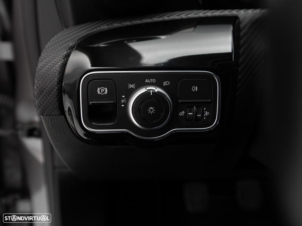 Mercedes-Benz A 180 d Progressive - 15