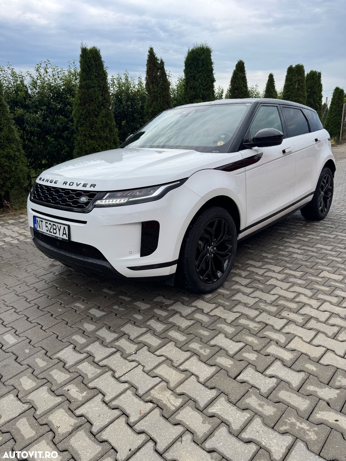 Land Rover Range Rover Evoque 2.0 D150 S - 1