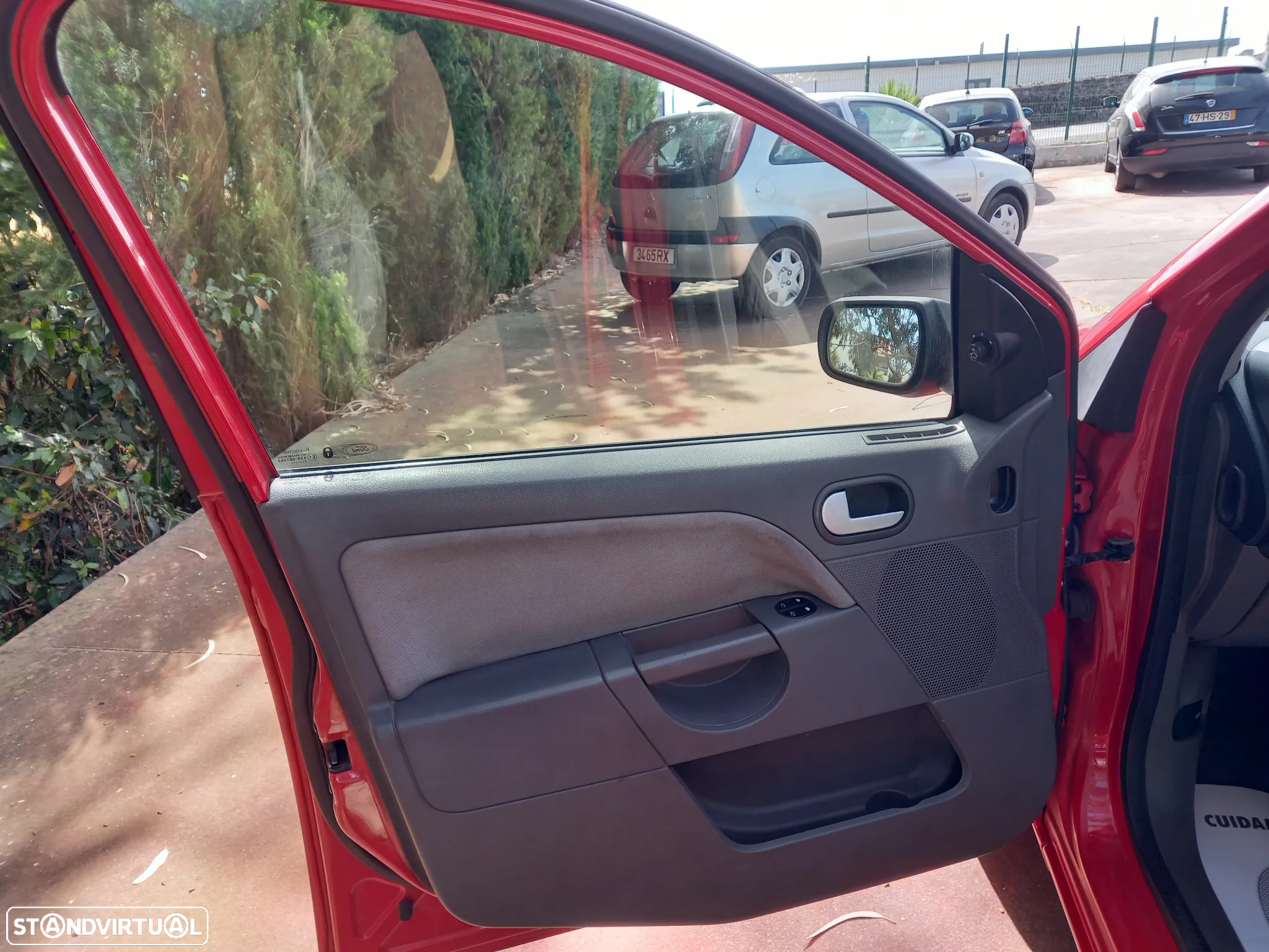 Ford Fiesta 1.4 Ghia - 9