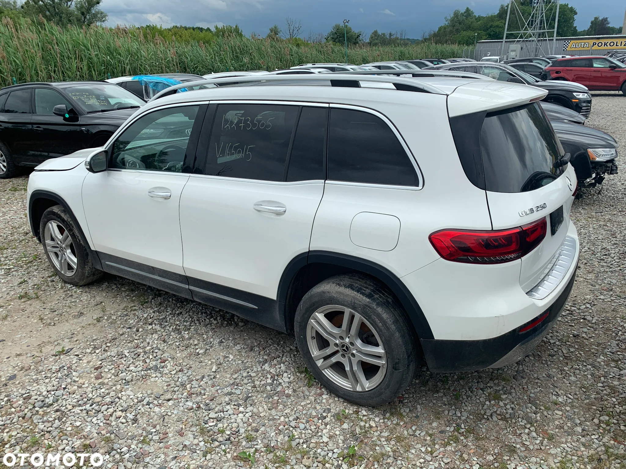 Mercedes-Benz GLB 250 4-Matic 8G-DCT - 8