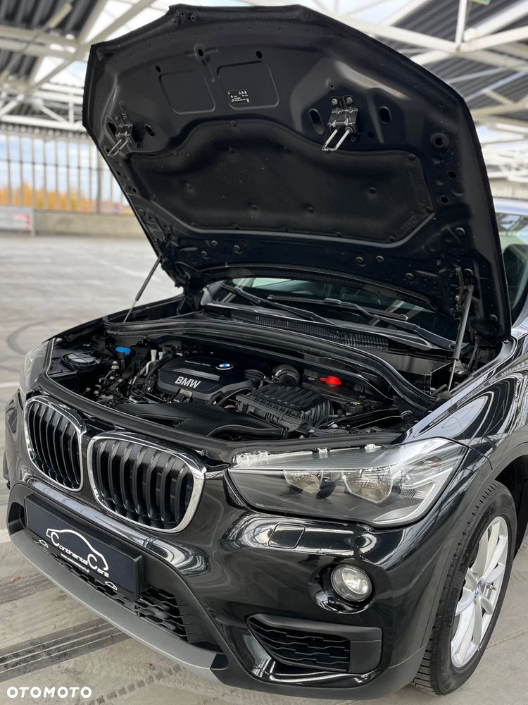 BMW X1 sDrive18d - 29