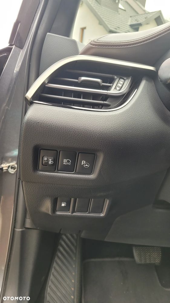 Toyota C-HR 1.8 Hybrid Prestige - 11