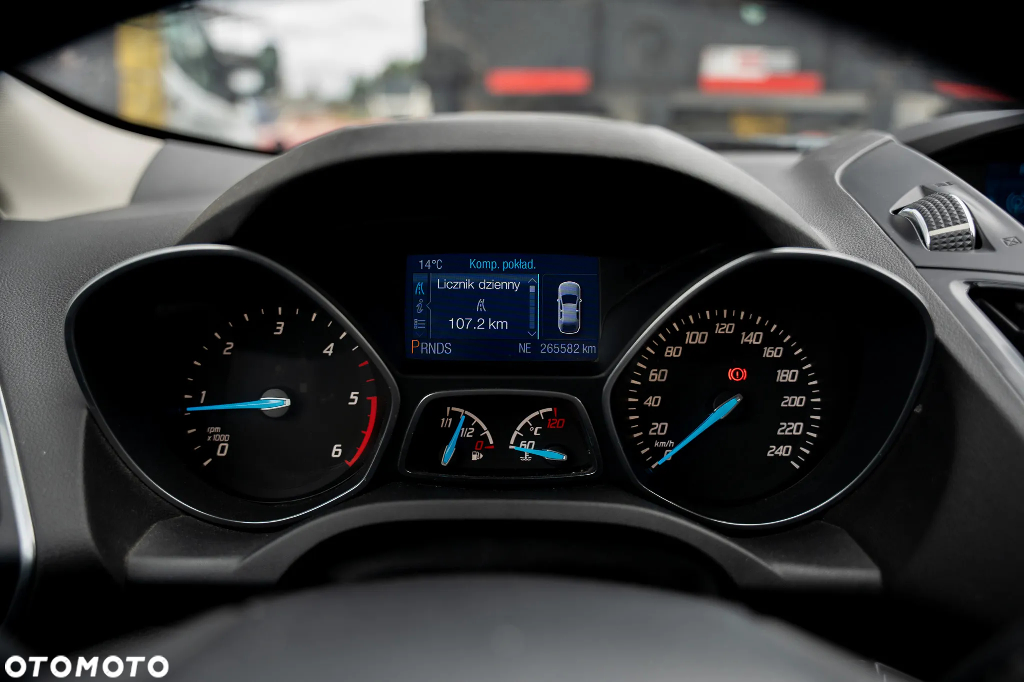 Ford Kuga - 6