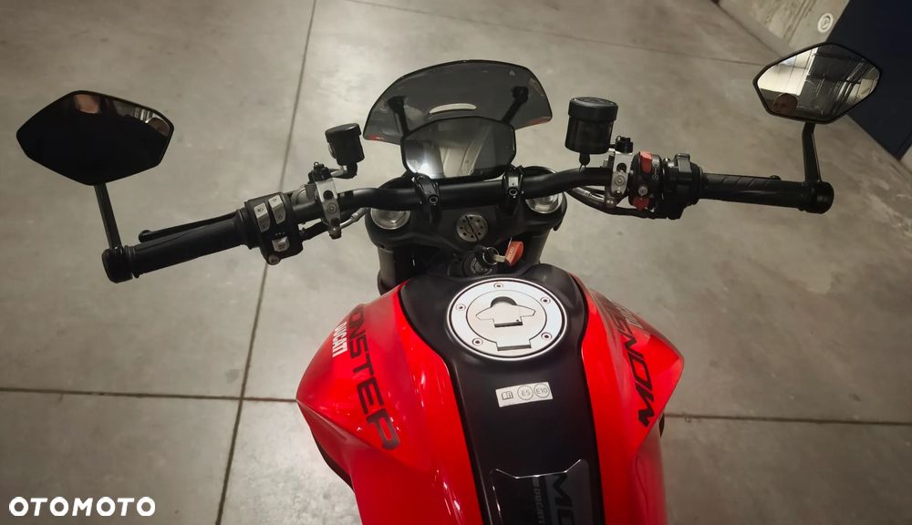 Ducati Monster - 8