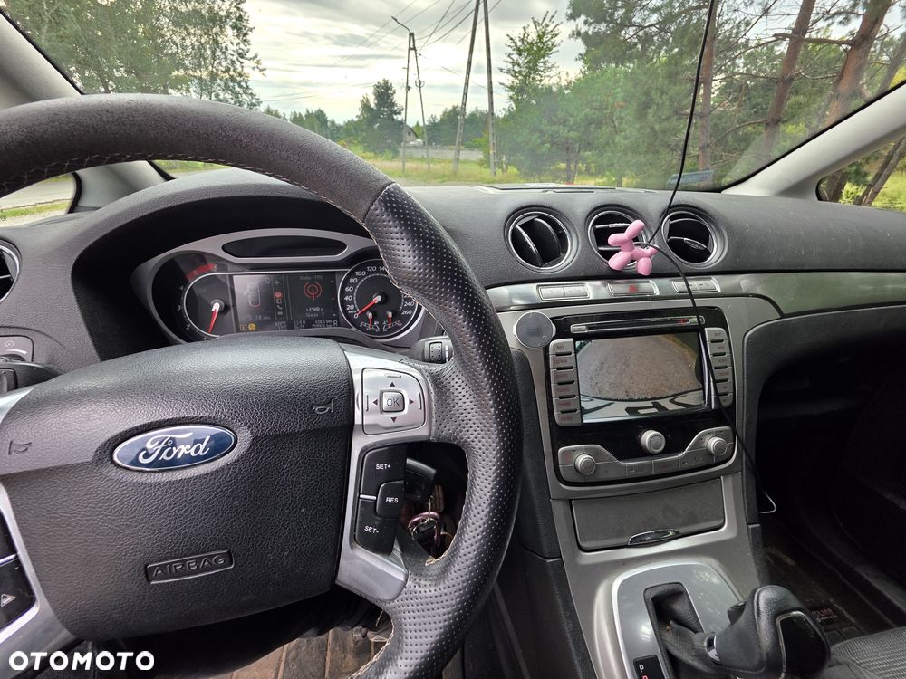 Ford Galaxy - 7