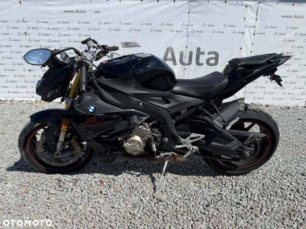 BMW S - 5