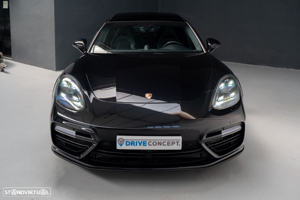 Porsche Panamera Sport Turismo Turbo S E-Hybrid - 3