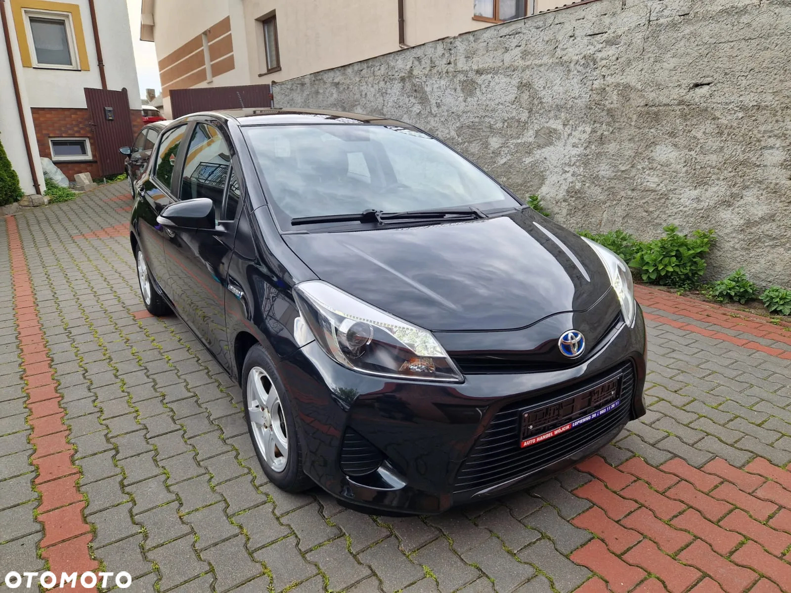 Toyota Yaris Hybrid 1.5 VVT-i Comfort - 3