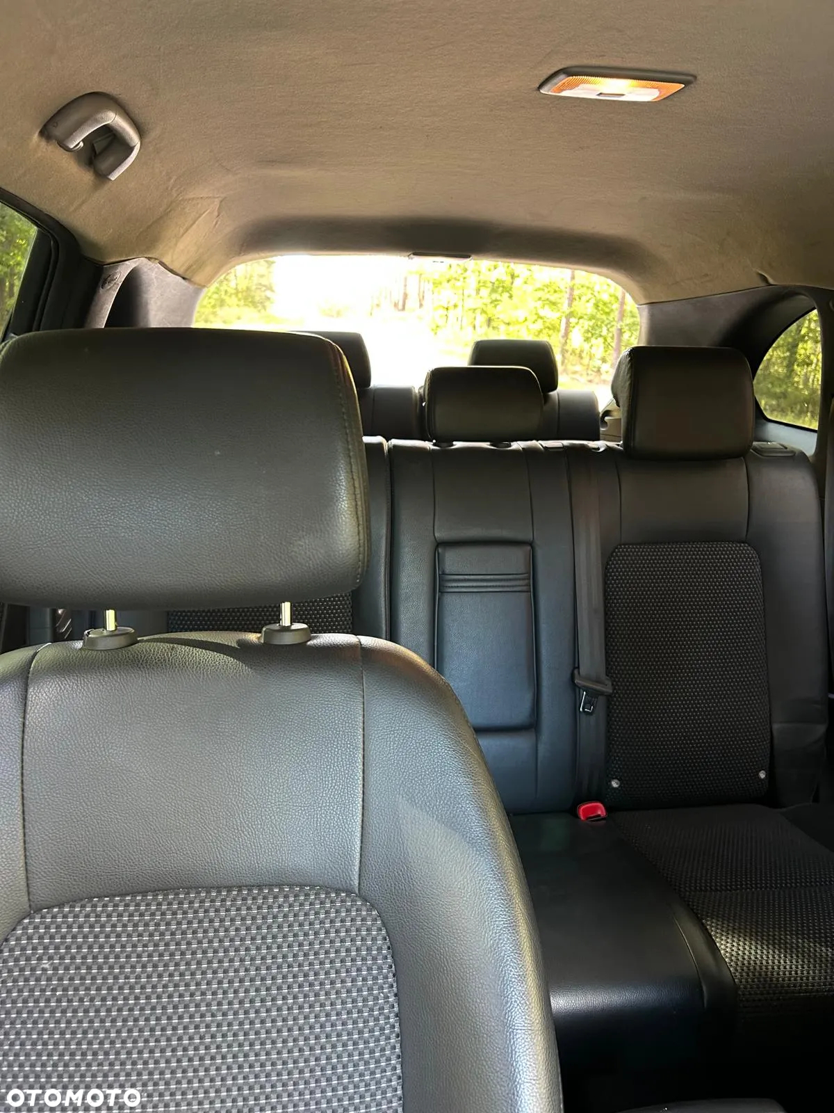 Chevrolet Captiva 2.4 4WD 7 Sitzer Automatik LT - 9