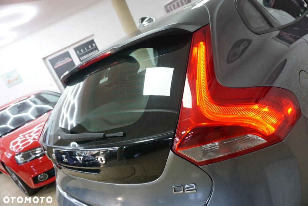 Volvo V40 D2 Kinetic - 18