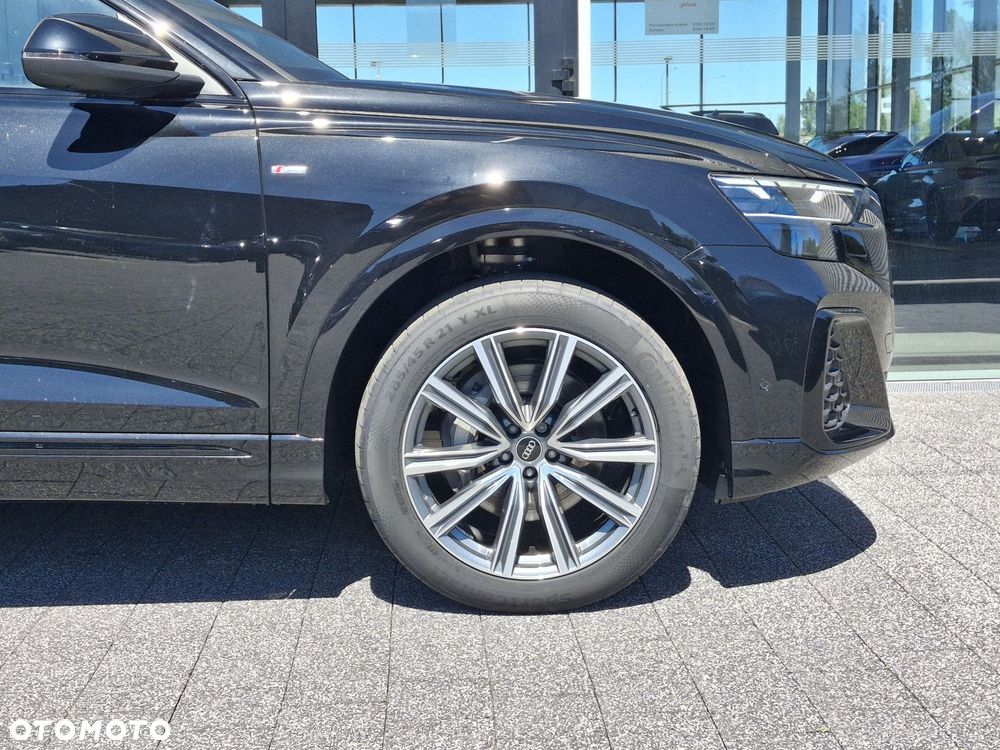Audi Q8 - 5