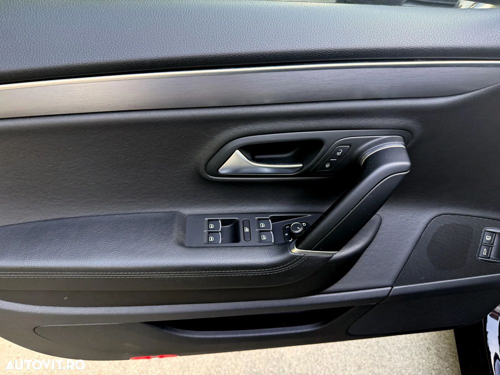 Volkswagen Passat CC - 15