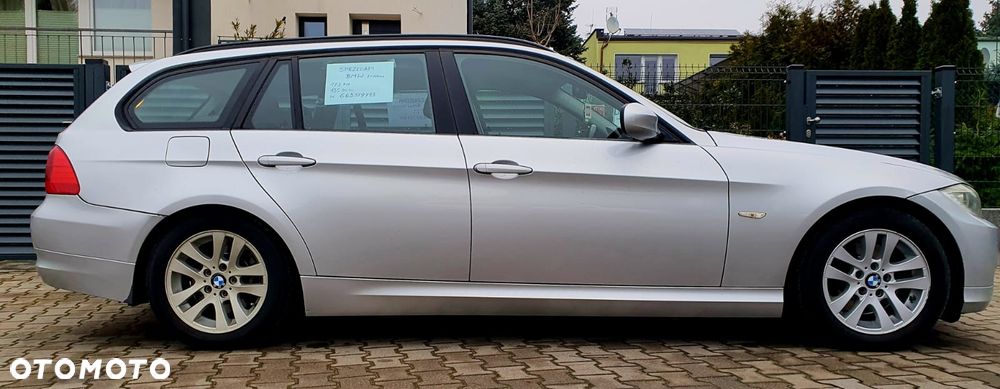 BMW Seria 3 320d DPF Efficient Dynamics Edition - 5