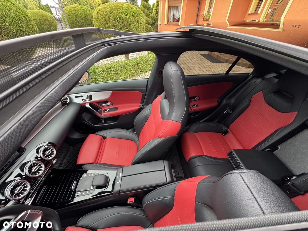 Mercedes-Benz CLA 250 4-Matic Edition 1 7G-DCT - 3