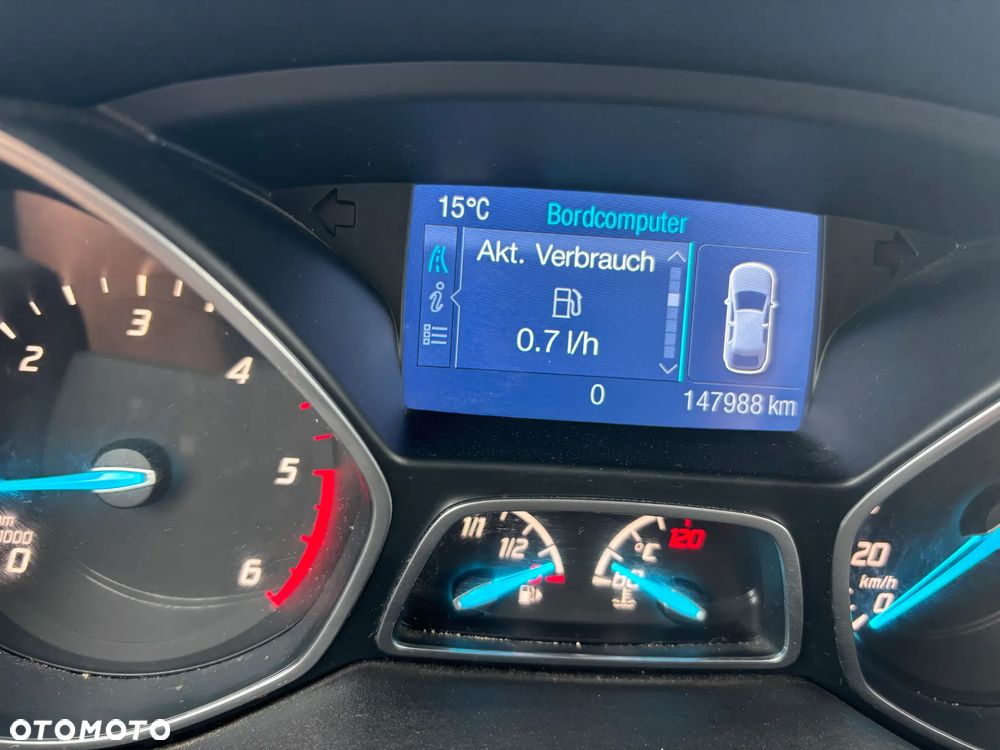 Ford Kuga 2.0 TDCi 4x4 SYNC - 11