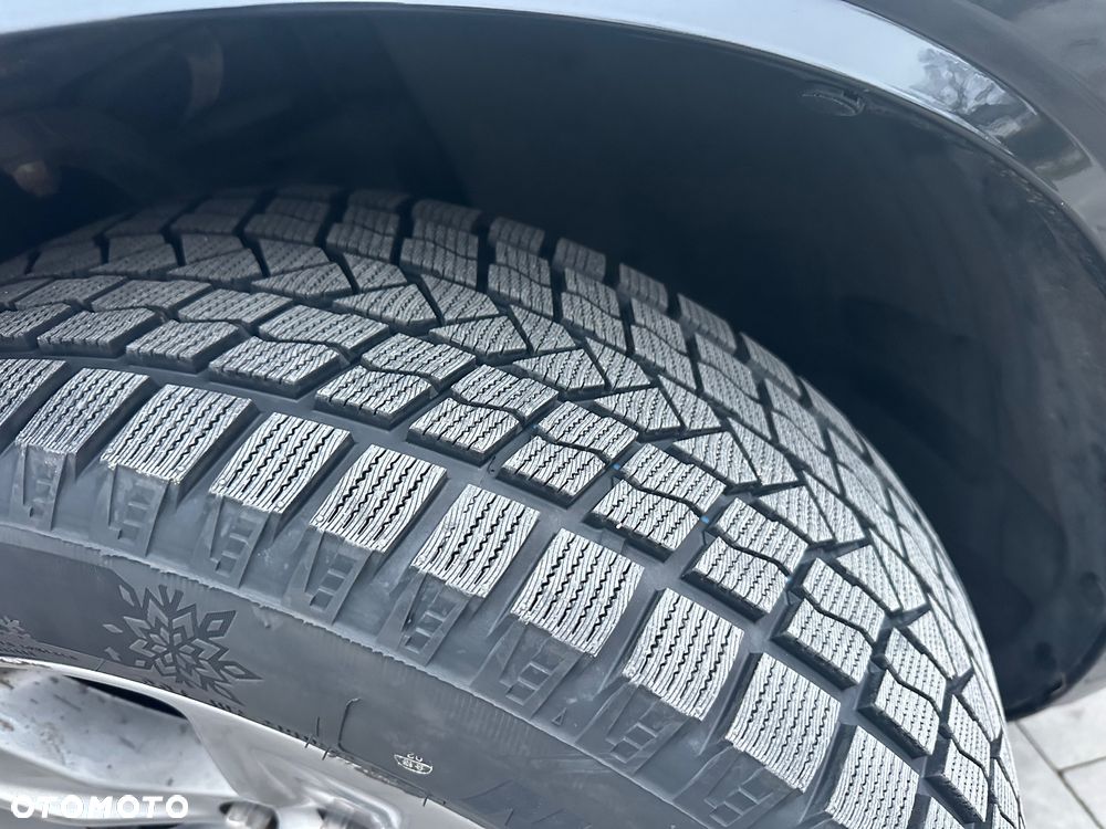 Dodge Challenger Automatik SXT Plus - 12